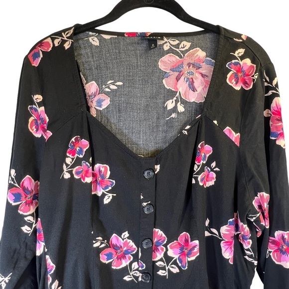Torrid Women's Blouse L Black Pink Floral Long Sleeve - Picture 3 of 13